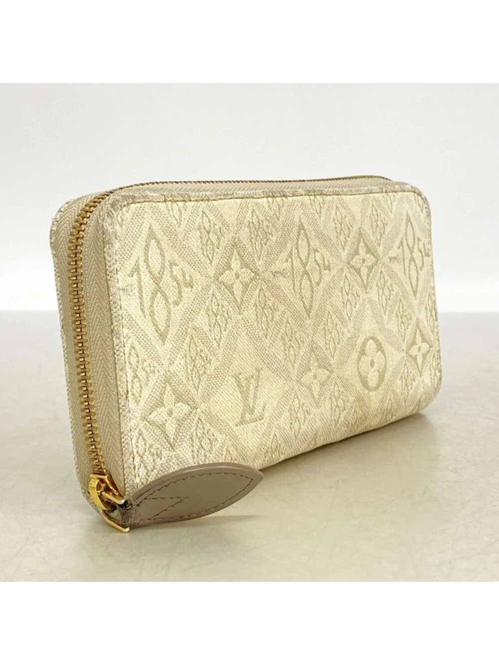 Louis Vuitton Wallet Monogram Jacquard Zippy Since White Gray